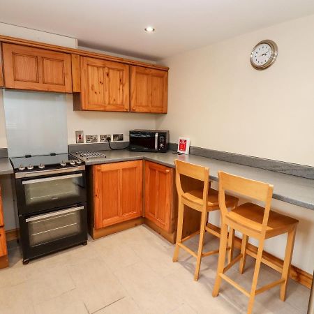 1 Greenway Cinderford 外观 照片