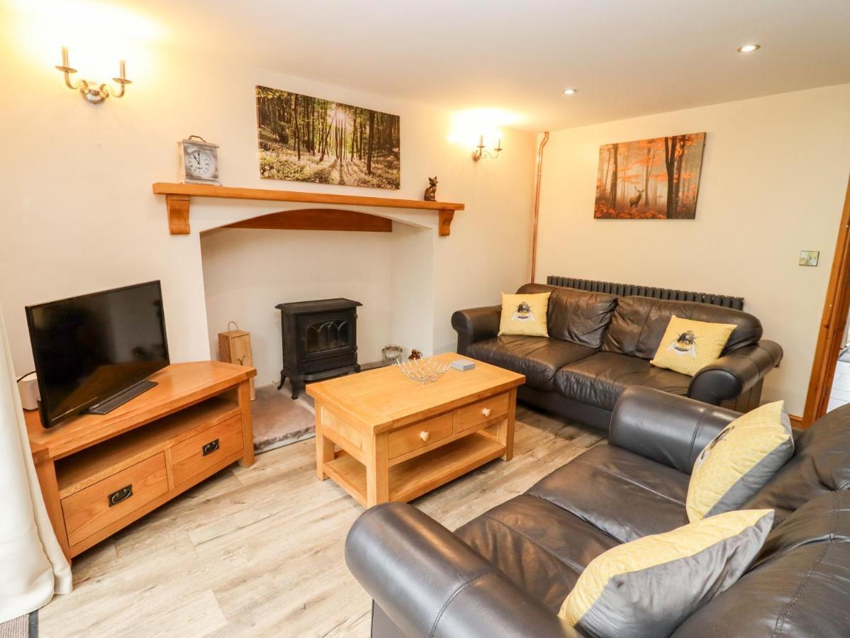 1 Greenway Cinderford 外观 照片