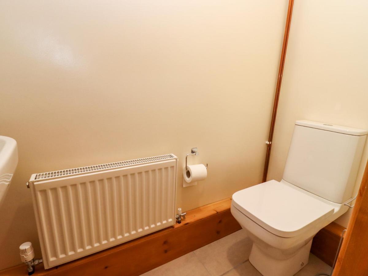 1 Greenway Cinderford 外观 照片